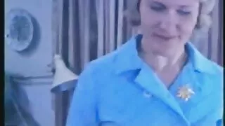 Un mec baise sa belle-mère et son amie plantureuse avant porno lesbienne amateur l'obtention de son diplôme